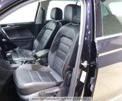 2019 Volkswagen Tiguan LDA-5NDFGF 4WD - 12