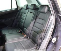 2019 Volkswagen Tiguan LDA-5NDFGF 4WD - 13