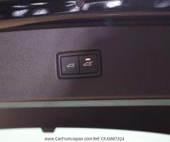 2019 Volkswagen Tiguan LDA-5NDFGF 4WD - 17
