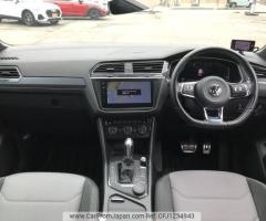 2019 Volkswagen Tiguan LDA-5NDFGF 4WD - 9