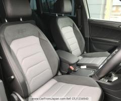 2019 Volkswagen Tiguan LDA-5NDFGF 4WD - 11