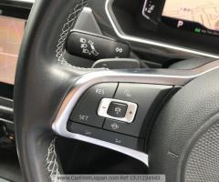 2019 Volkswagen Tiguan LDA-5NDFGF 4WD - 19