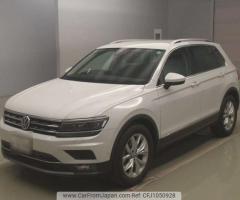 2019 Volkswagen Tiguan ABA-5NCZD - 3