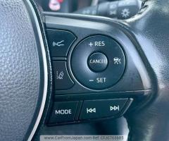 Toyota Corolla Sport 2019 ZWE211H 2WD - 21
