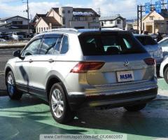 2019 Volkswagen Tiguan 5NDFGF - 22