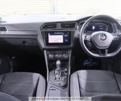 2019 Volkswagen Tiguan 5NDFGF 4WD - 3