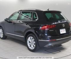 2019 Volkswagen Tiguan 5NDFGF 4WD - 15