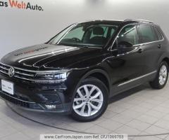 2019 Volkswagen Tiguan 5NDFGF 4WD - 18