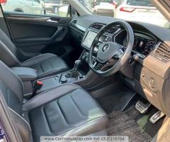 Volkswagen Tiguan 2019 LDA-5NDFGF 4WD - 14