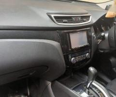 NISSAN XTRAIL 2014 - - 5